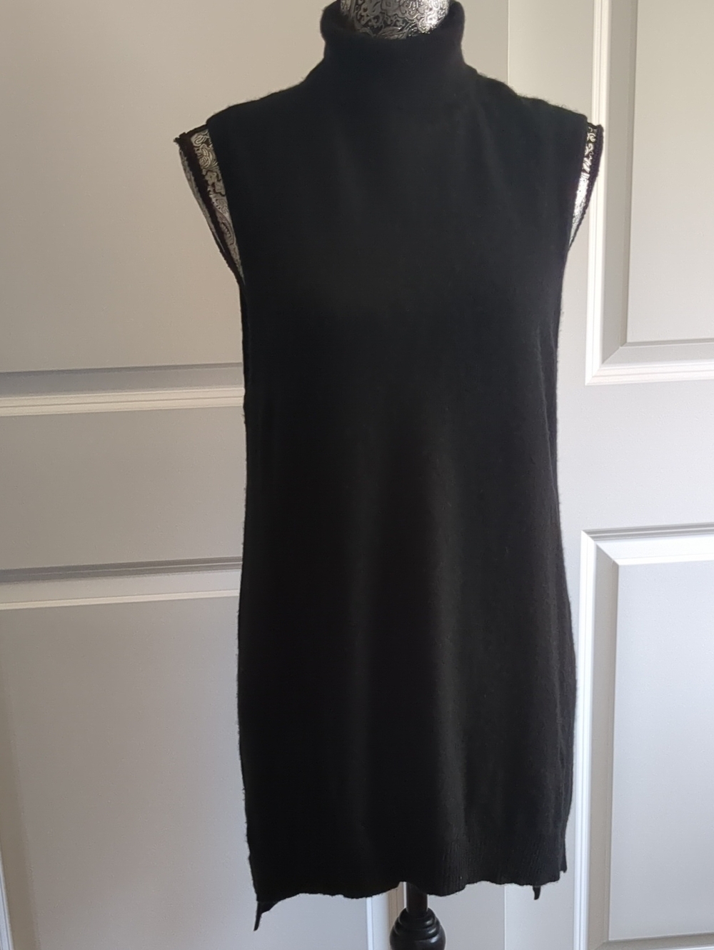 Charter Club Black 100% Cashmere Sleeveless Turtleneck Tunic, XL